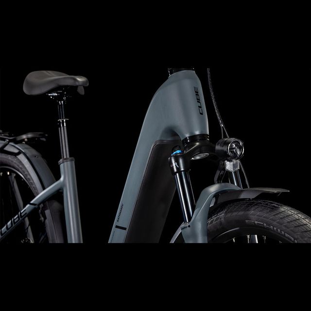 CUBE Kathmandu Hybrid ONE 600 easy entry sähköpyörä CUBE Kathmandu Hybrid ONE 600 easy entry sähköpyörä